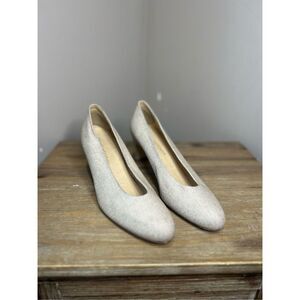 Stuart Weitzman Womens Vintage Pumps Gold Metallic Textured Sz 8.5